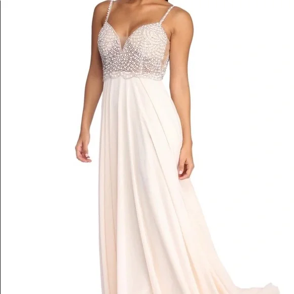 Windsor Formal Pearl Chiffon Dress - Picture 1 of 10